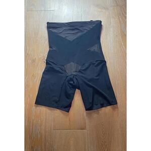 Honey love Black High Waist Shaping Shorts with Mesh Panels XL